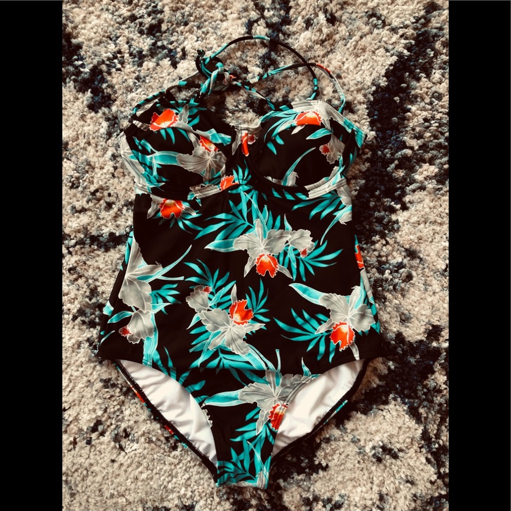 🌊Billabong One-Piece Swimsuit NWOT